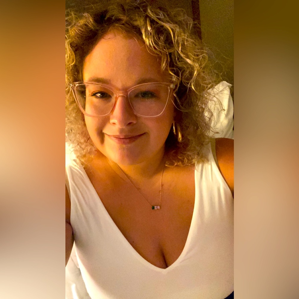 Meet your Posher, Mackenzie